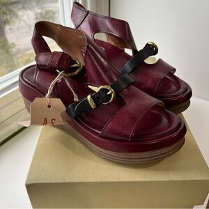 A.S. 98 Stanley Burgundy Leather Platform Sandals with Black Strap 37